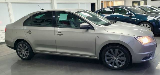 2014 SEAT Toledo 1.6 TDI Ecomotive CR I-TECH Euro 5 (s/s) 5dr