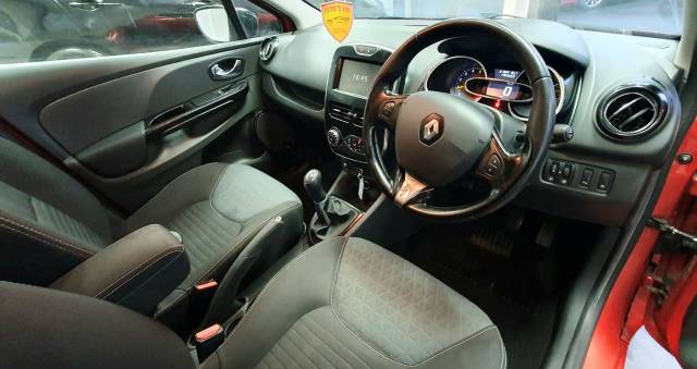 2014 Renault Clio 1.5 dCi Dynamique S MediaNav Euro 5 (s/s) 5dr